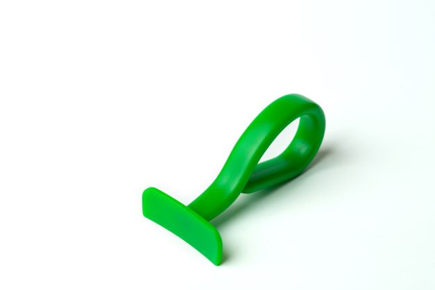 Baby spoon and pusher (green)